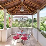 Mare- Comfort Two Bedroom With Terrace A1 St Apartman